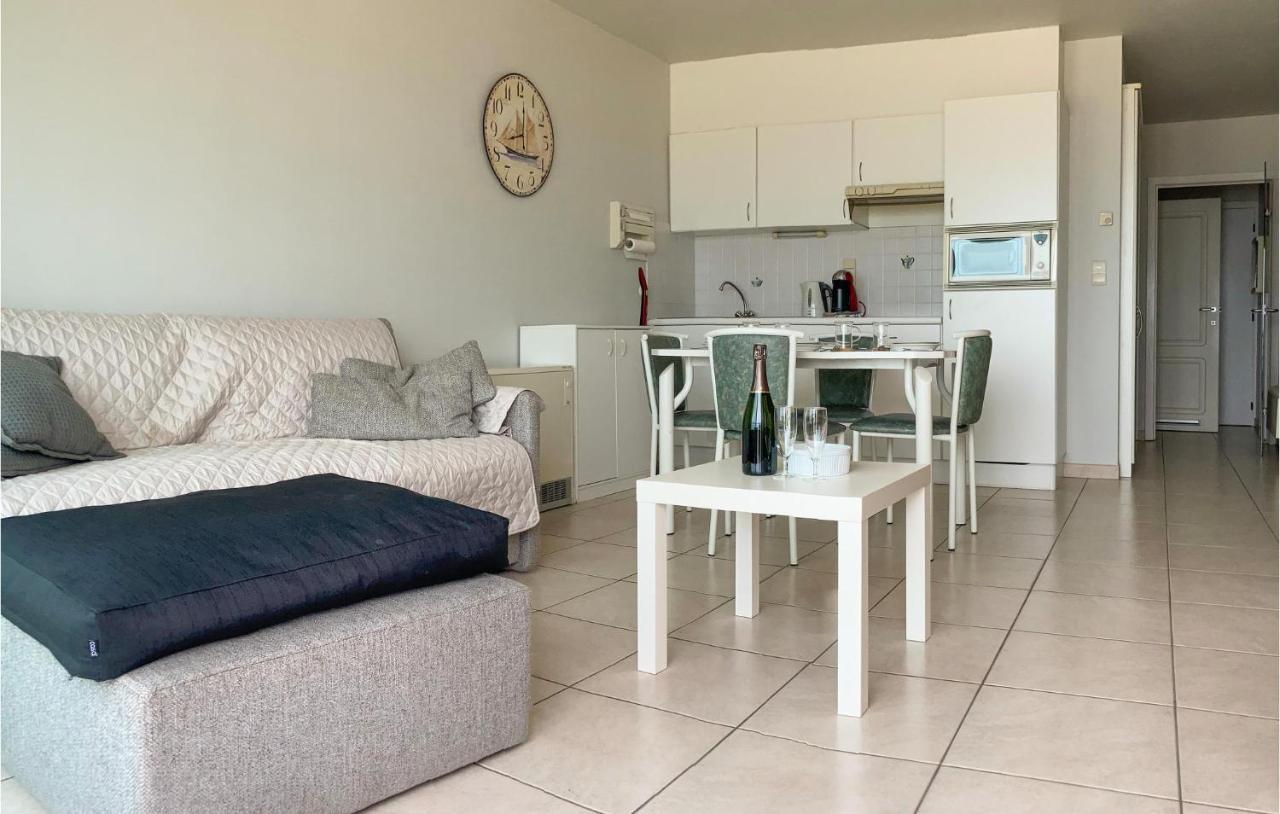 Nice Apartment In Oostende With Wifi Kültér fotó